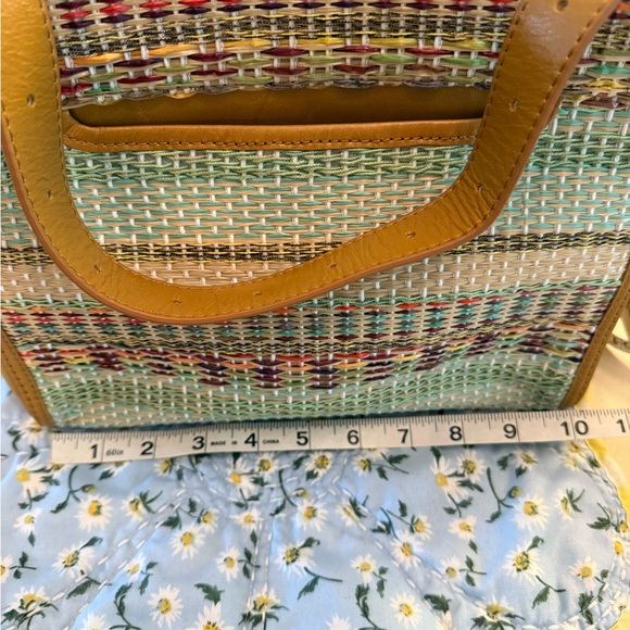 NWT Hobo multicolor leather bag with crossbody and shoulder option - Picture 12 of 14